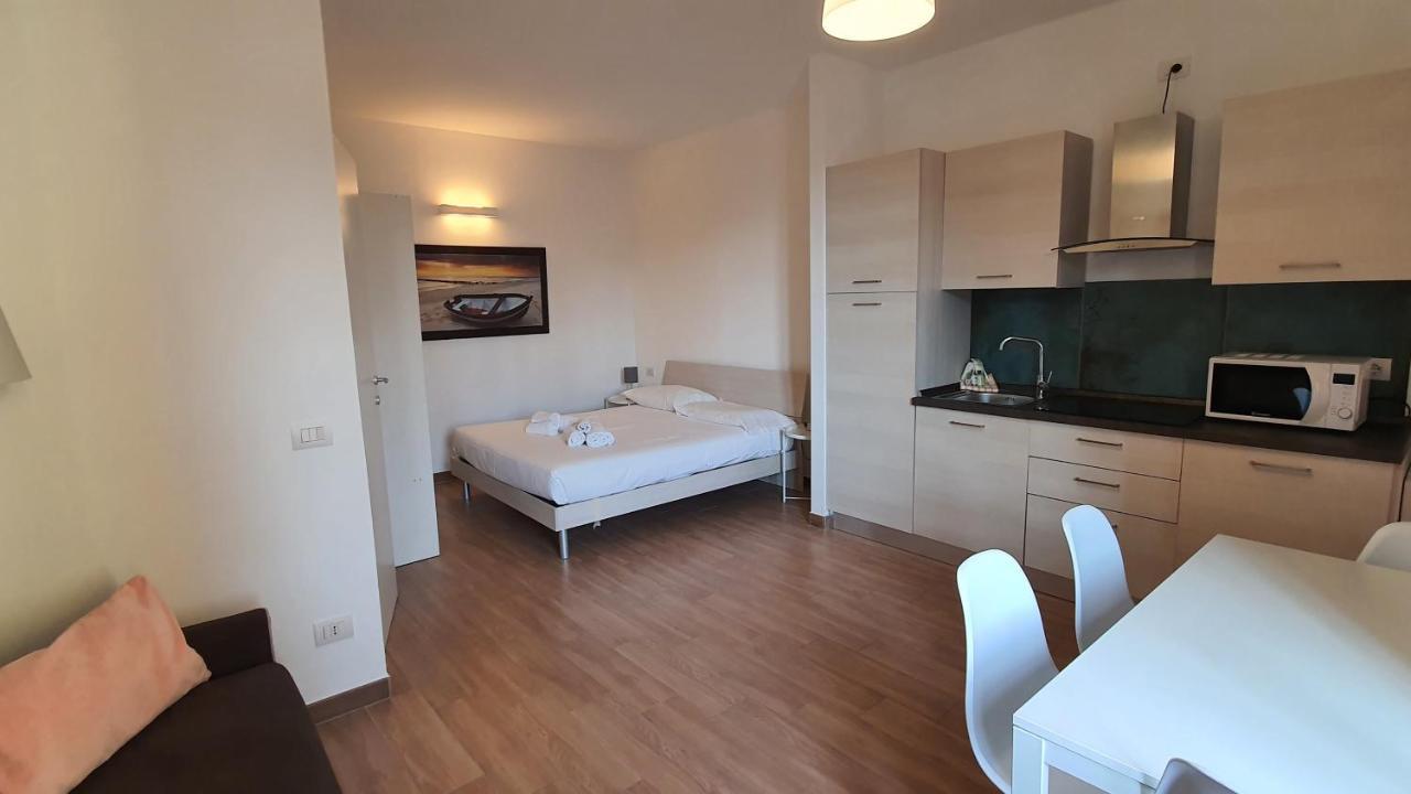Casale 7- Navigli Cozy Studio Perfect X2! Milaan Buitenkant foto